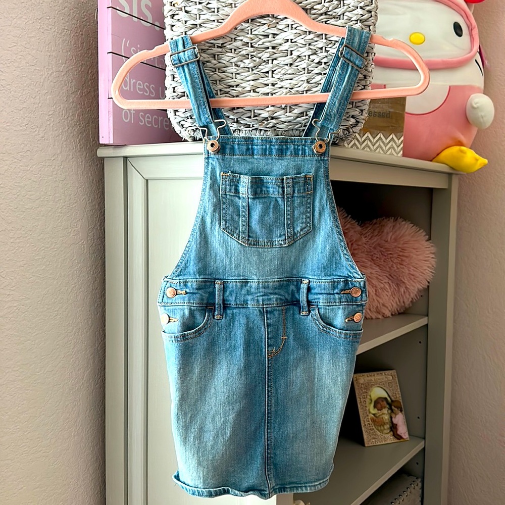 Little Girls Abercrombie Overalls skirt